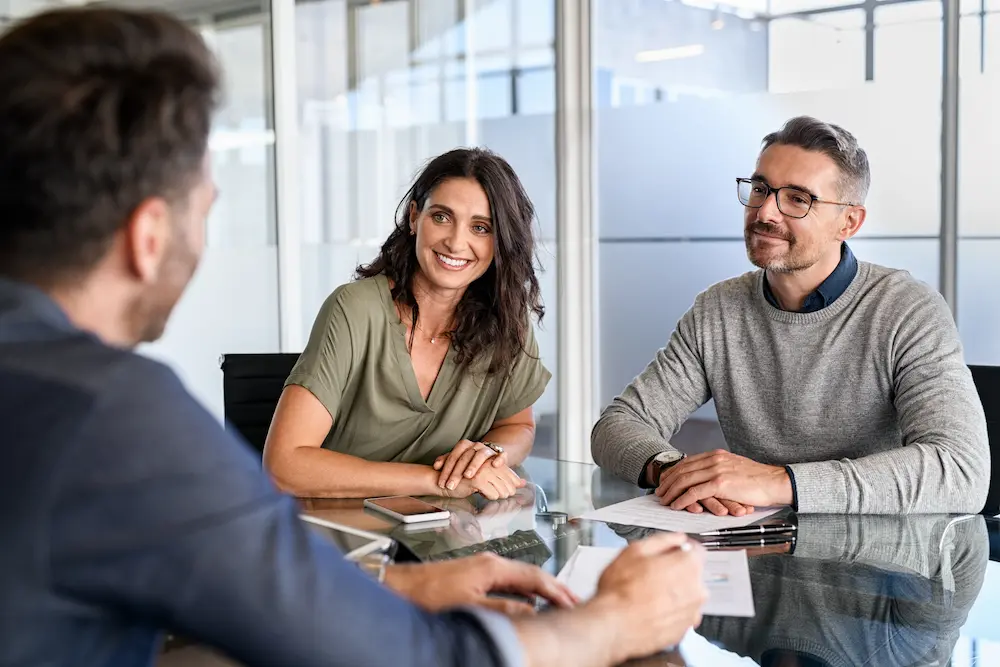 Een aantal collega's bespreken de vraag wat is dubbel boekhouden en waarom is het belangrijk?